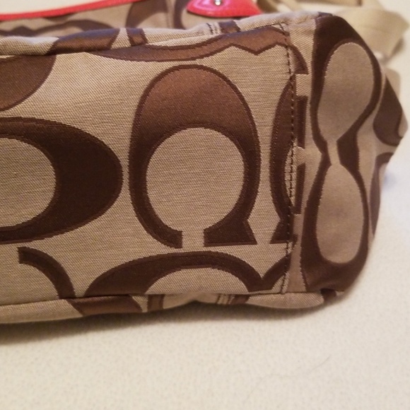 Coach Daisy Signature  Medium Hobo - Picture 2 of 5